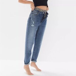 BDG Mom High Rise Jeans - Medium Distressed Wash- Size 27”
